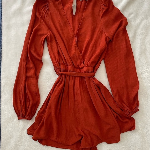 Urban Outfitters Terracotta Rust Orange Long Sleeve Romper NWT - Picture 14 of 14